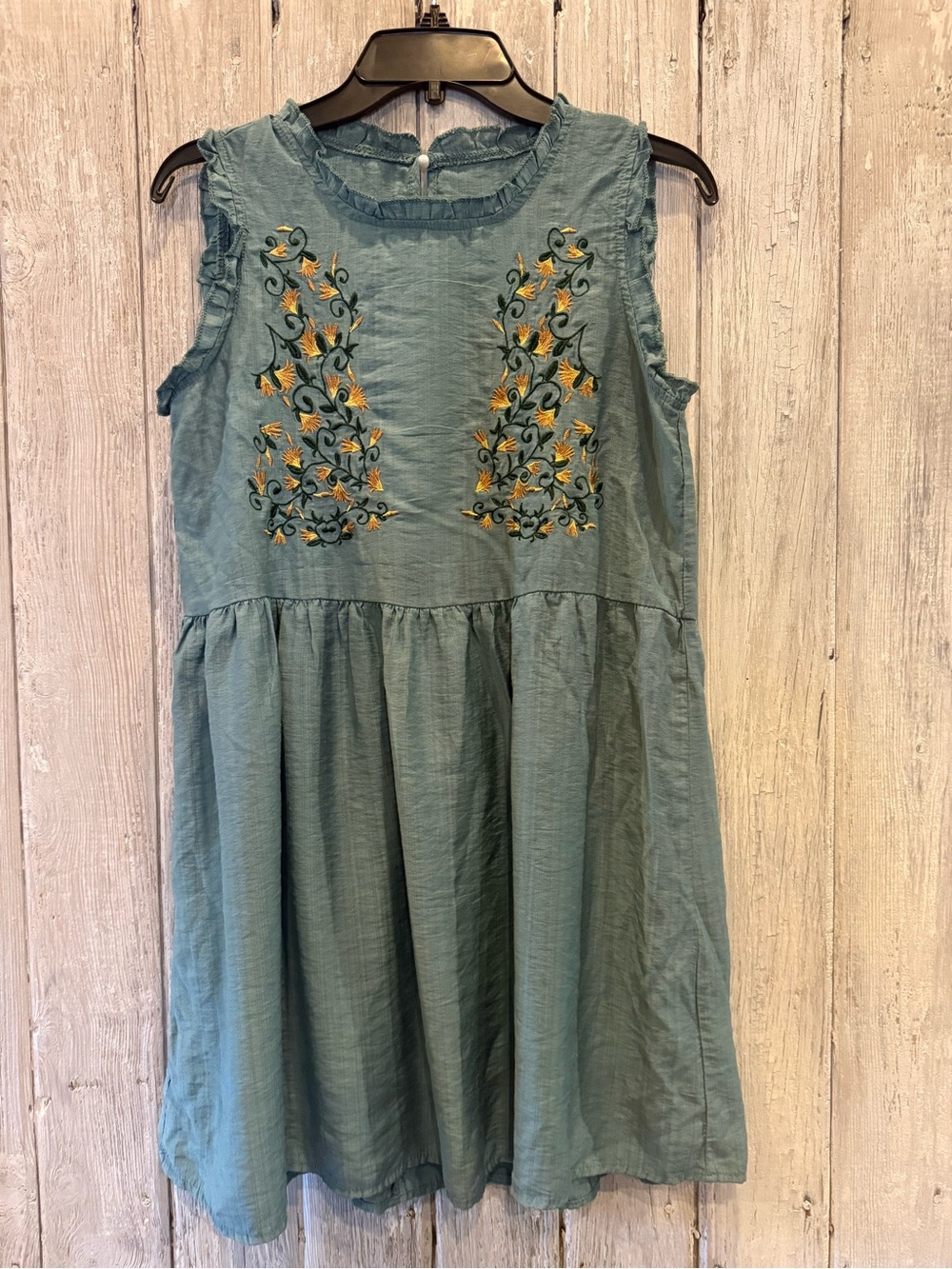 SHEIN green Sleeveless Embroidered Casual Dress